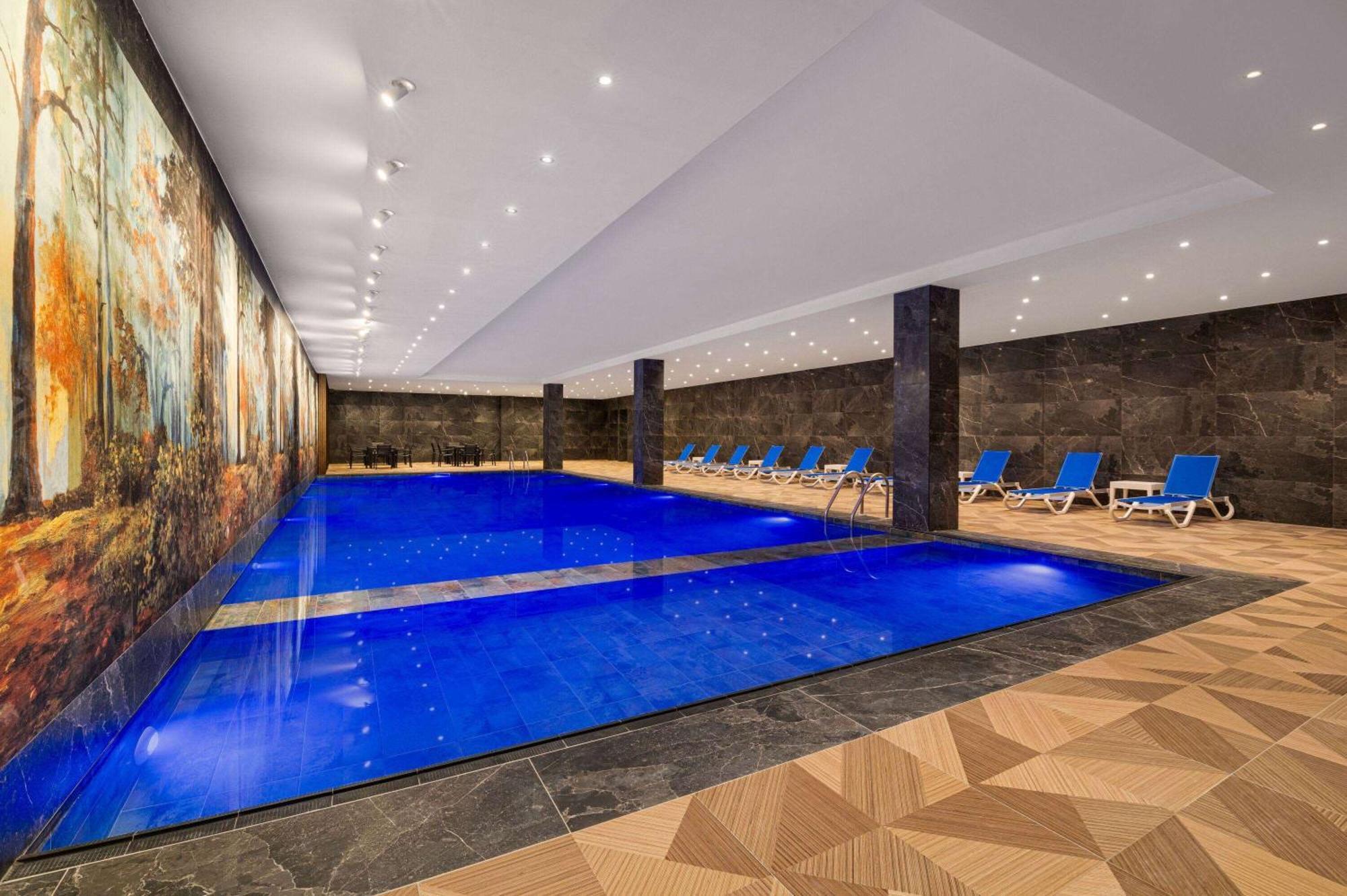 Hotel Ramada By Wyndham Gaziantep Exterior foto